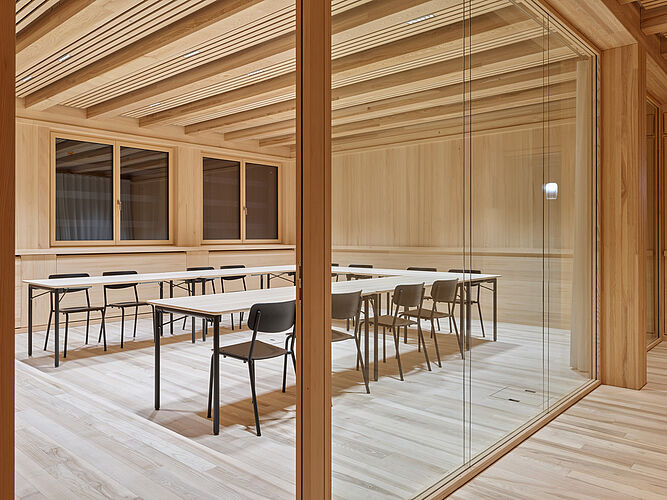 Referenz: PIRMIN JUNG Schweiz AG