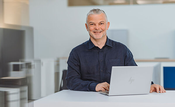 Mitarbeiterfoto von Roland Wolf, Verkauf und Aussendienst bei der Zemp AG.